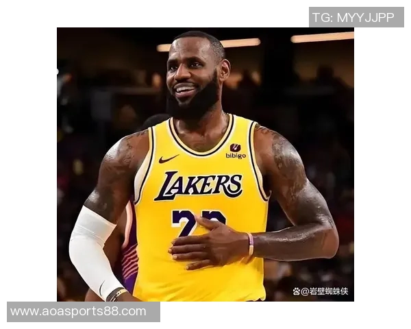 詹姆斯在大将军节目中假装受伤引发续约合同争议湖人态度成焦点