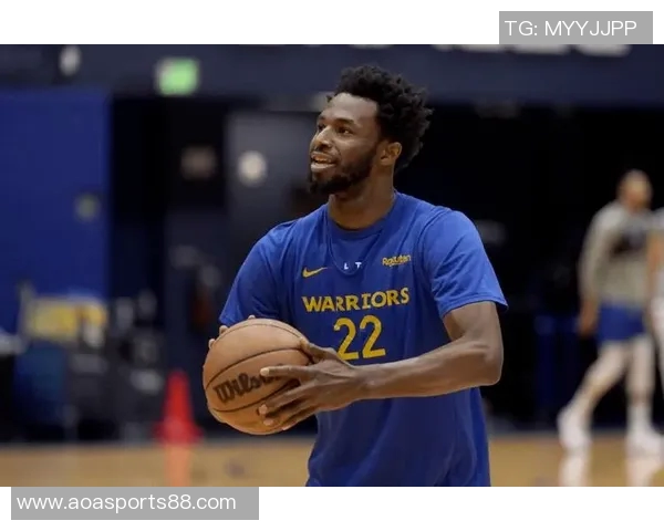 维金斯表现平平10投5中仅得13分盖帽展现潜力但仍需提升状态