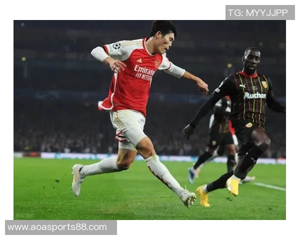 阿贾克斯高层称富安健洋具备顶级联赛实力队医已进行全面评估